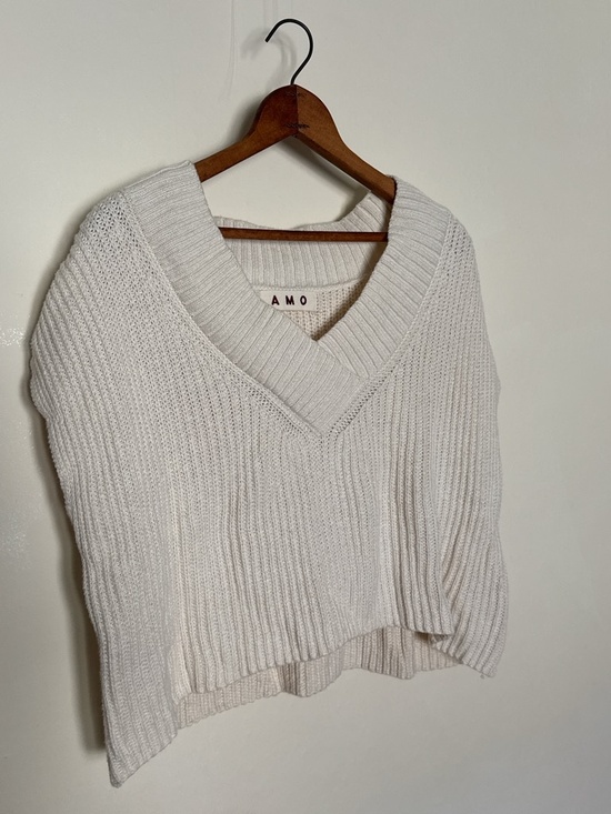 AMO Sweaters - AMÒ Sweater